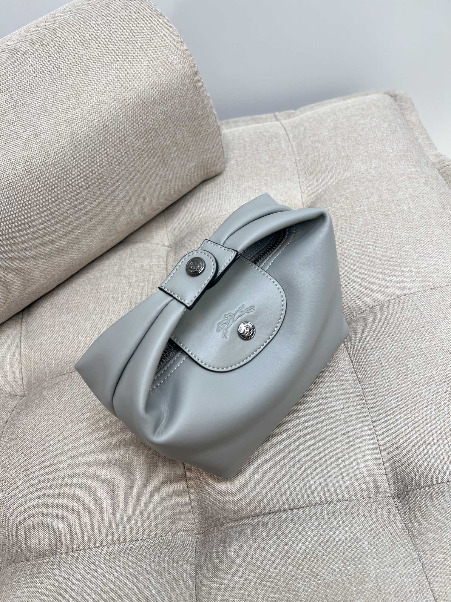 Longchamp Gray 188
