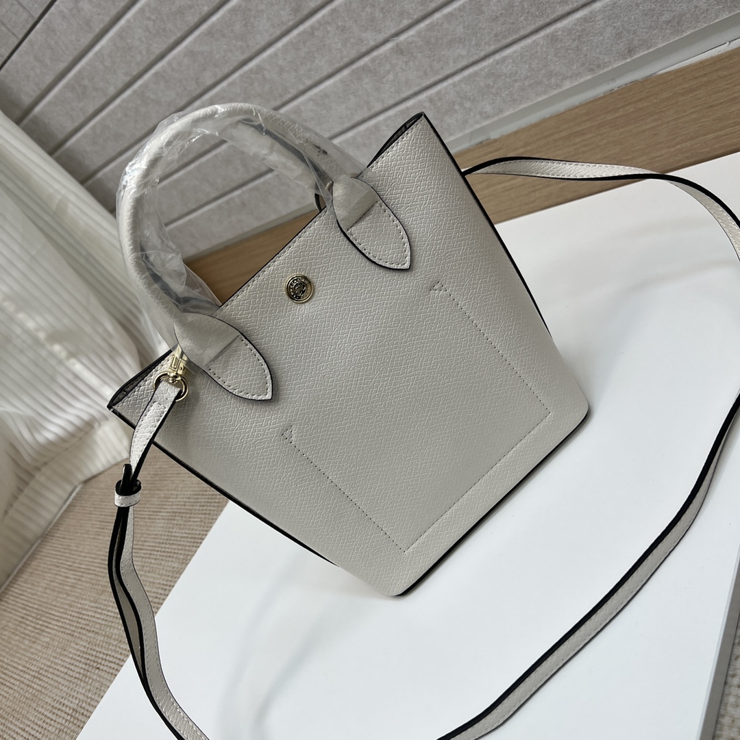 White real shot of Longchamp's new cowhide Epure women's bag mini tote bag shoulder crossbody bag