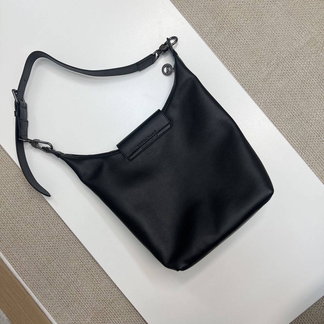 Longchamp Black real shot