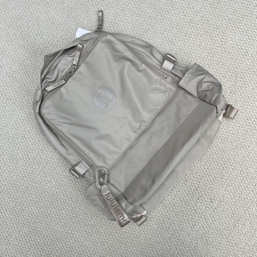 _dmI9s4F_yCeapxn7t6mLOXSJlRbaiMT9lW-QvlA