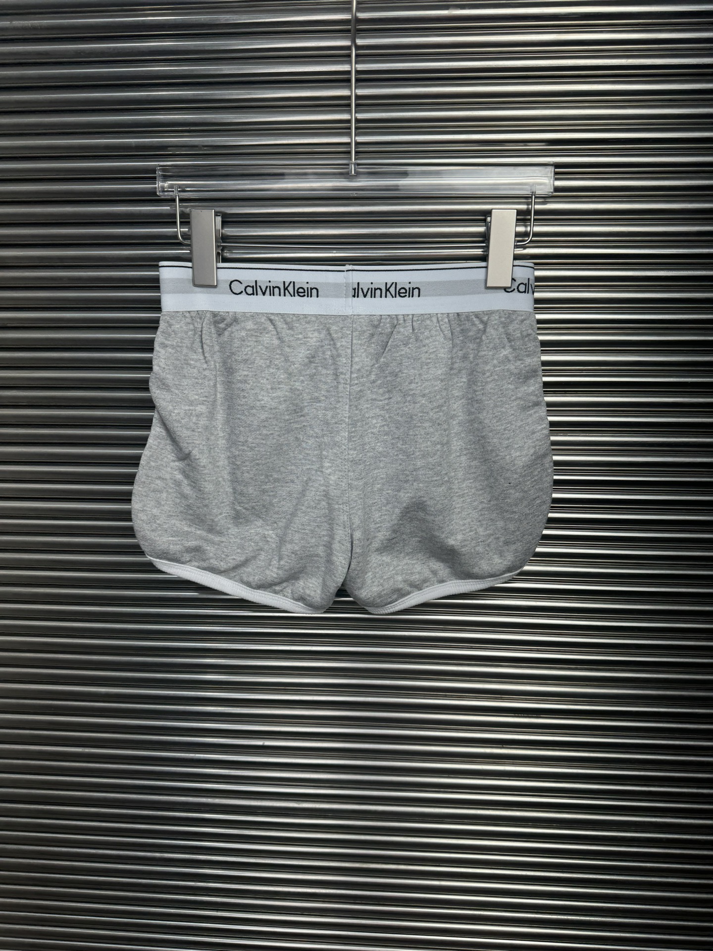CK-LINED SHORTS. 320 GRAMS OF FUR. COLOUR: BLACK GREY NUMBER: S M L SECTION NO. BA 817 - 图片 2
