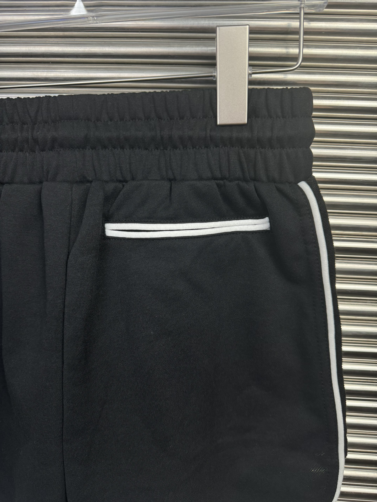 C.K. SNEAKING SHORTS FOR THE SUMMER. COLOUR: BLACK NUMBER: S M L SECTION NO. BA 821 - 图片 5