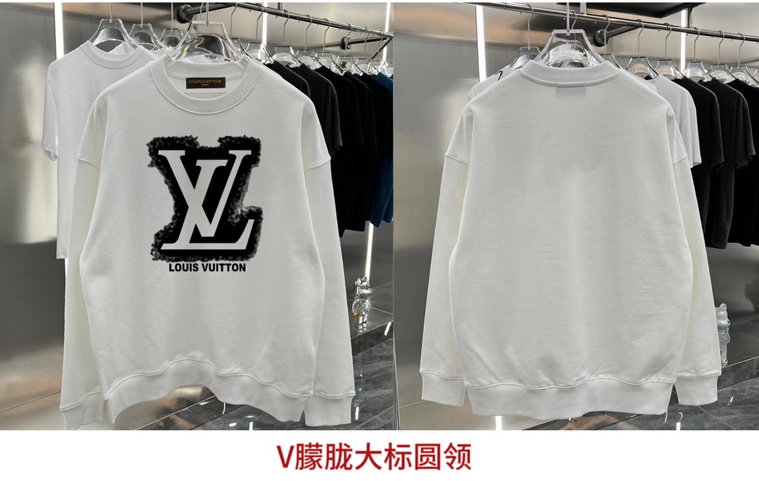 🛒购物价：41💰『广东特供服饰』需要加绒➕6元,品质端正毛圈质感无敌,原标吊牌,Louis Vuitton路易威登24ss使用进口白墨直喷印花工艺，图案清晰层次感强，手感爽滑透气性佳，上身轻松穿出潮流感，各年龄段人群都能轻松驾驭的百搭款。

OS落肩宽松版型包容各种身材，无论男女上身都超级好看，高水平做工，肩部下摆双针走线，通肩压条提升版型立体感

颜色:黑色  白色 藏蓝色 碳灰色 浅灰色 杏色