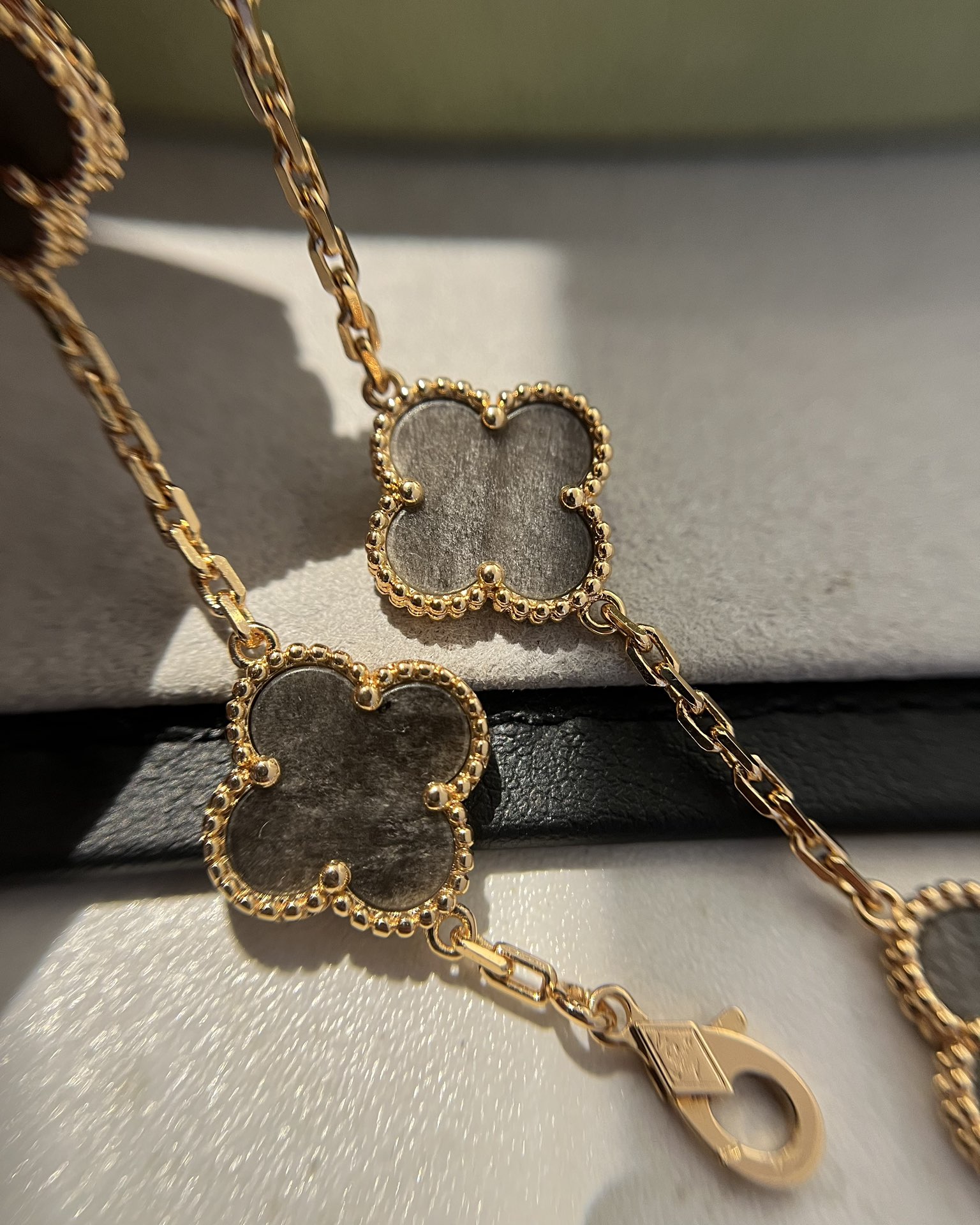 Van Cleef & Arpels vca 银耀石五花手链 玫金色 对版cnc菱形扣