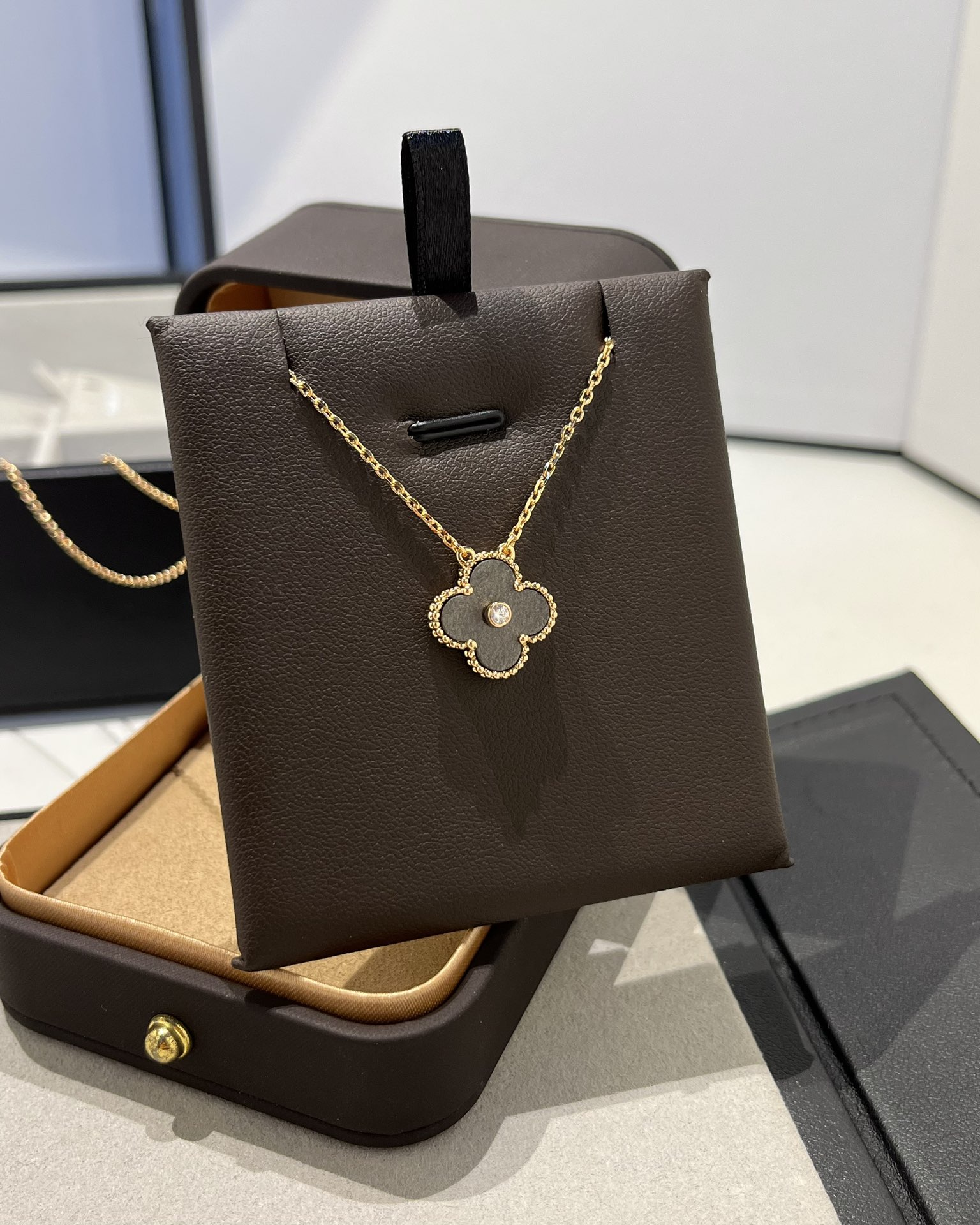Van Cleef & Arpels vca 单花四叶草镶钻项链