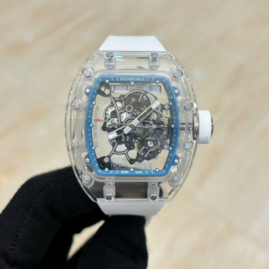 NO:641632,Brand new upgrade, dual spring movement, Richard Mille RM dual spring, crystal case, authentic restoration of the original movement. The first one who knows the stuff can look at the movement by himself. Compared with the all-in-one machines on the market, it is the first to use dual spring movement. Richard's new AET19860909全新升级,双发条机芯, 理查德米勒 RM 双发条,水晶壳,真实还原原装机芯,懂货的头家自己看机芯,对比市场货那些一体机,首家采用双发条机芯,理查全新AET X RM 透明水晶版本,限量水晶款 颜值绝对的爆表,蓝宝石水晶材料,德国工艺 一步到位,双发条机芯,无需在去改装机芯,,,Watch