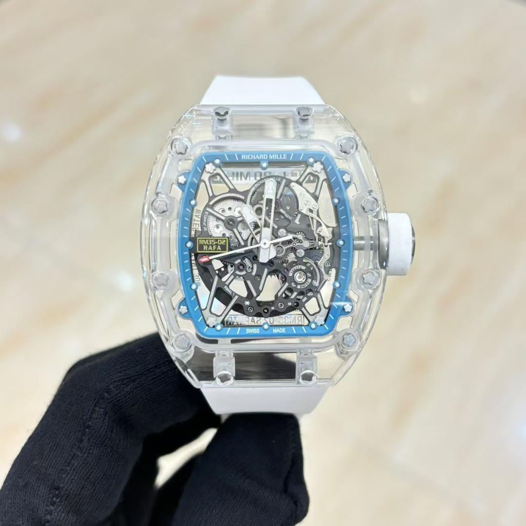 NO:641636,Brand new upgrade, dual spring movement, Richard Mille RM35-02 dual spring, crystal case, authentic restoration of the original movement, the first one who knows the stuff can look at the movement for himself, and compare with those all-in-one machines on the market, the first to use dual spring movement, Richard Mille's new AET19860909全新升级,双发条机芯, 理查德米勒 RM35-02 双发条,水晶壳,真实还原原装机芯,懂货的头家自己看机芯,对比市场货那些一体机,首家采用双发条机芯,理查全新AET X RM35-02 透明水晶版本,限量水晶款 颜值绝对的爆表,蓝宝石水晶材料,德国工艺 一步到位,双发条机芯,无需在去改装机芯,,,Watch