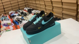 Air Jordan Force 1 Scarpe Air Jordan Vintage Top bassi 1 Air Jordan Force 1 Scarpe Air Jordan Vintage Top bassi
