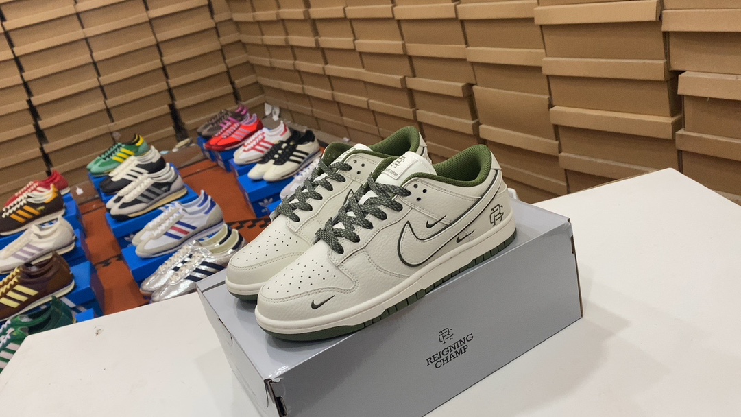 N 270 Nike Nike Dunk Low Basketball Series Basketball Retro Low -Top Inventual Sports Skateboard Utilice un cojín de aire Zoomair suave y cómodo para absorber efectivamente el impacto de los deportes extremos, como el skate al aterrizar. : RC3085-893 #14333594443065