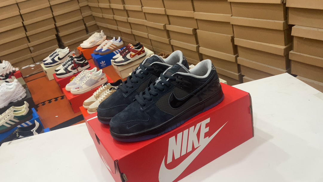 N190 Nike Dunk Low Basketball Series Retro Low -Top -Top Sports Skateboard Sake Utilice un cojín de aire Zoomair suave y cómodo para absorber efectivamente el impacto de los deportes extremos, como el skate al aterrizar. HV1470-001#202370954444004