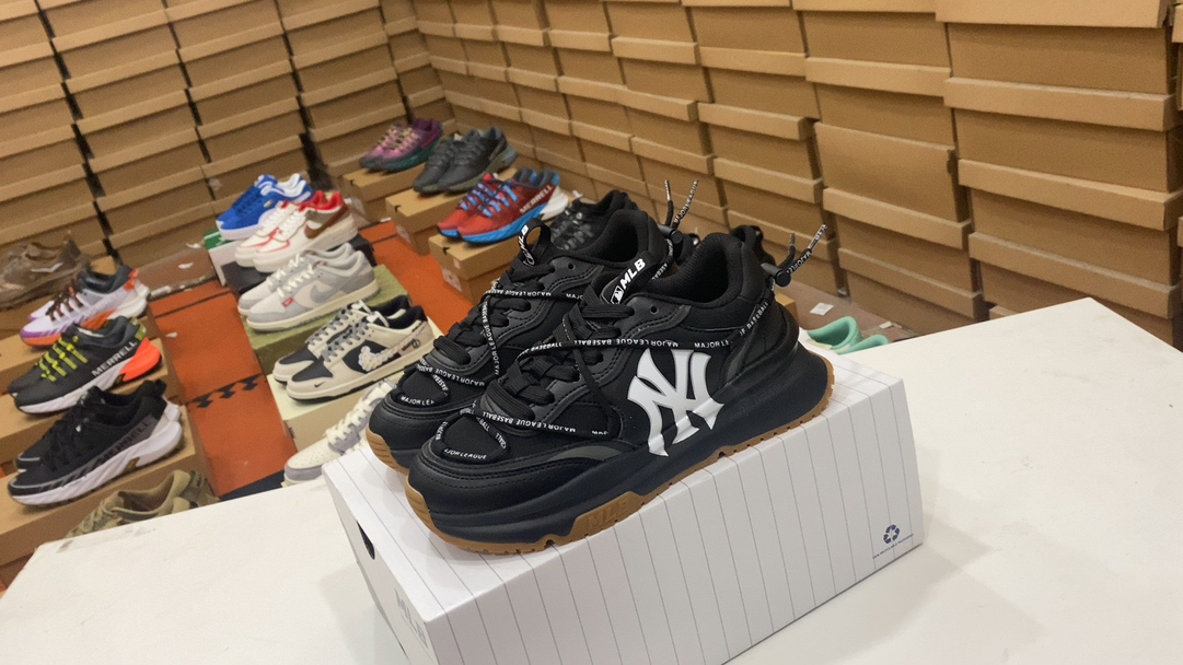 💰150mlB Runner de velocidad Bajas bajas de zapatillas Certificado de conformidad de etiqueta anti-conformas originales y otros detalles Insolas engrosadas Cableado de la entresuela y otros detalles Tamaño: 35 36 36.5 37.5 38 38.5 39 40 40.5 41 42 42.5 43 44 45#14002138233023