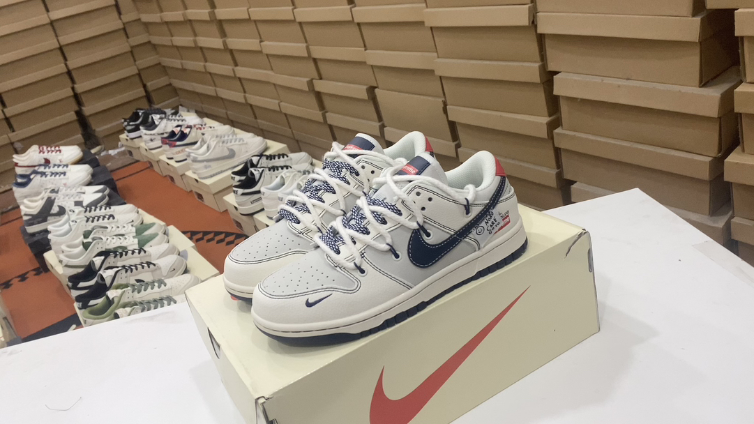 💰190 Nike Nike Dunk Low Slam Serie Dunk Sports Sports Sports Sports Skateboard Retro con el colchón de aire Zoomair de pies suaves y cómodos absorbe efectivamente el impacto traído por deportes extremos, como patinetas y otros deportes extremos cuando aterrizan para proporcionar atletas callejeros con un mejor tamaño de protección 36 36.5 37.5 38 38.5 39 40 40.5 41 42 42.5 43 44 45 Artículo no.: XY5066-201#18344433235004