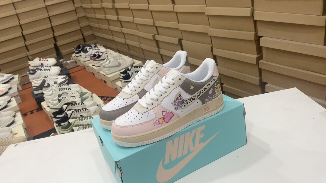 💰240 Nike Air Force 1’07 Air Force One Blow Top Versatilil Casual Sports Shoes. La amortiguación suave y elástica y el excelente diseño de entresuela, que combina la apariencia retro y moderna, crea Force 1, que ha sido popular en todo el mundo durante más de 30 años. Artículo no.: TY0103-222 #13842438233005