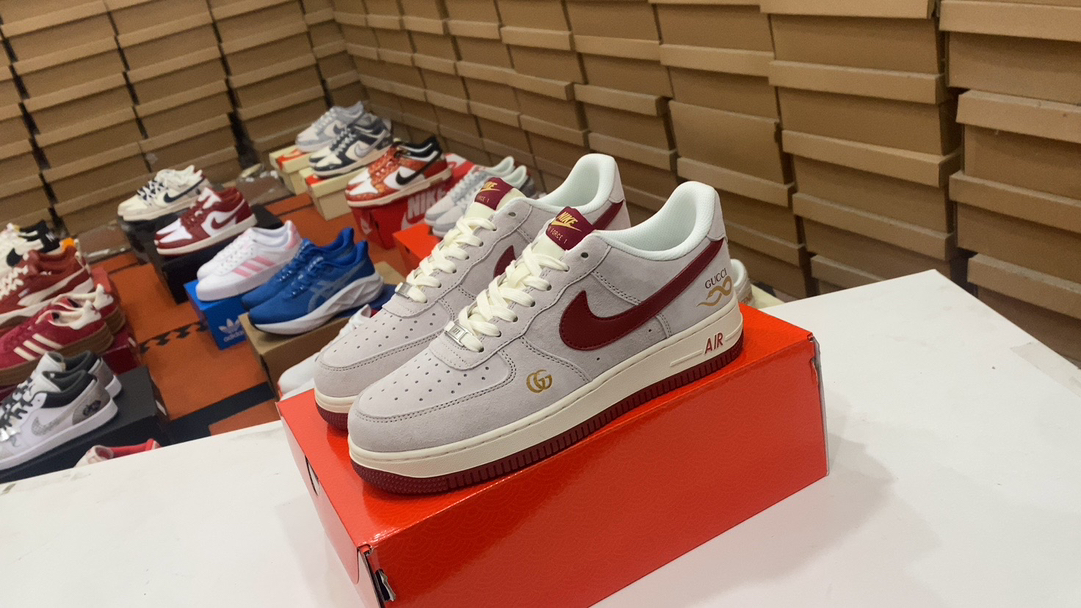 💰240 Nike Air Force 1’07 Air Force One Blow Top Versatilil Casual Sports Shoes. La amortiguación suave y elástica y el excelente diseño de entresuela, que combina la apariencia retro y moderna, crea Force 1, que ha sido popular en todo el mundo durante más de 30 años. Artículo no.: XZ6188-020 #1385938233005