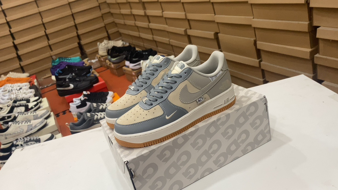 💰240 Nike Air Force 1’07 Air Force One Blow Top Versatilil Casual Sports Shoes. La amortiguación suave y elástica y el excelente diseño de entresuela, que combina la apariencia retro y moderna, crea Force 1, que ha sido popular en todo el mundo durante más de 30 años. Número de artículo: DM6688-022#13852938233005