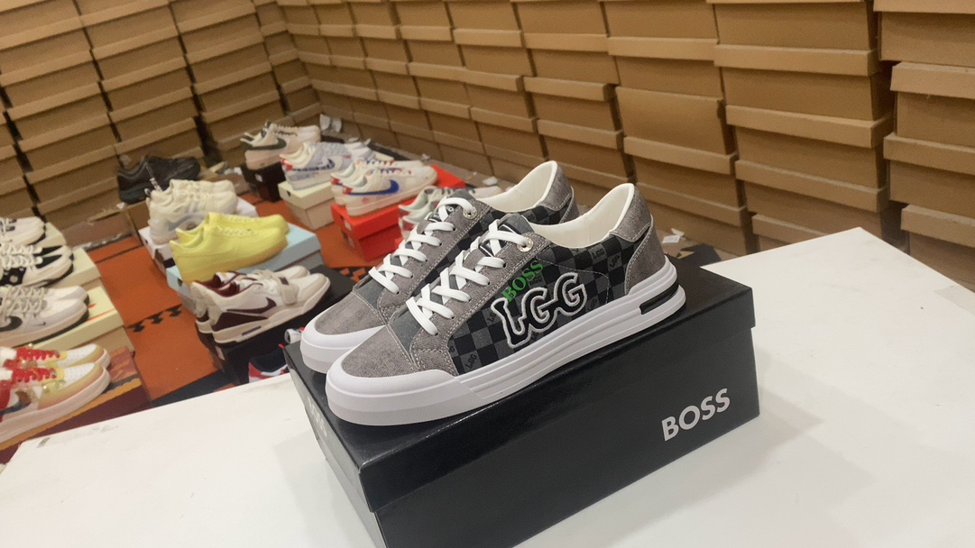 💰230BOSS: los mostradores de la marca alemana de alta gama Hugo Boss sincronizan nuevos estilos y los envían con diseños lujosos y de alta gama. La parte superior está hecha de piel de becerro Nappa importada original con pegamento de malla. Forro original de piel de vacuno teñida al agua. Suela original proporcionada especialmente por la fábrica original……Tamaño: 39 40 41 42 43 44 #23853934233084