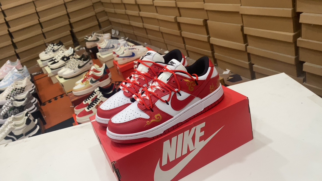 💰190 Nike Nike Dunk Low Slam Serie Dunk Sports Sports Sports Skateboard con un cojín de aire Zoomair suave y cómoda absorbe efectivamente el impacto traído por deportes extremos, como patinetas y otros deportes extremos. 37.5 38 38.5 39 40 40.5 41 42 42.5 43 44 45 Artículo no.: FD9762-061#18354933235004