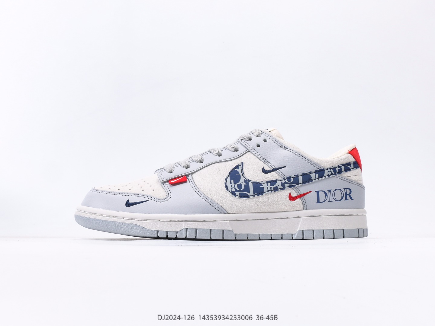 💰290 NIKE DUNK LOW Los zapatos de skate deportivos informales de caña baja retro utilizan un cojín de aire ZoomAir suave y cómodo para absorber eficazmente el impacto del skate y otros deportes extremos cuando aterrizan, brindando una mejor protección a los atletas callejeros. Talla 36 36.5 37.5 38 38.5 39 40. 40,5 41 42 42,5 43 44 45 Número de artículo: DJ2024-126#14353934233006