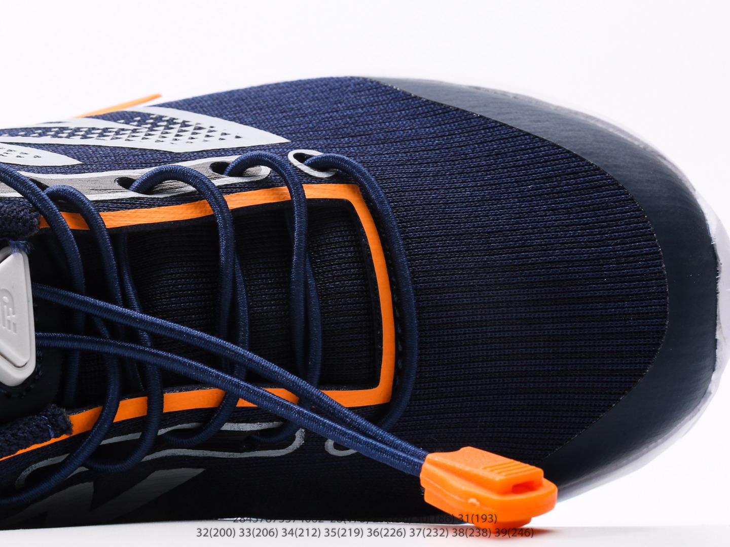 图片[8]-童鞋 新百伦New Balance 系列复古风休闲运动慢跑鞋注意：图下方显示为实际内长，单位厘米[手工测量，可能存在0.5厘米左右的误差]，建议净脚长加1厘米左右对应标注的鞋内长选购 #28457875574062-选品中心