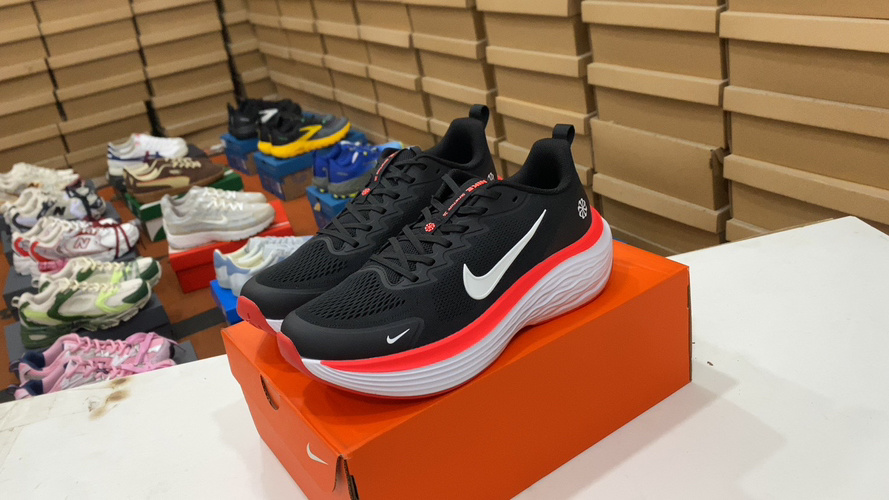 Nike Structure 26 Men's Running Shoes | Breathable Mesh Design, Sizes 36-45 1 Nike Structure 26 Men's Running Shoes | Breathable Mesh Design, Sizes 36-45