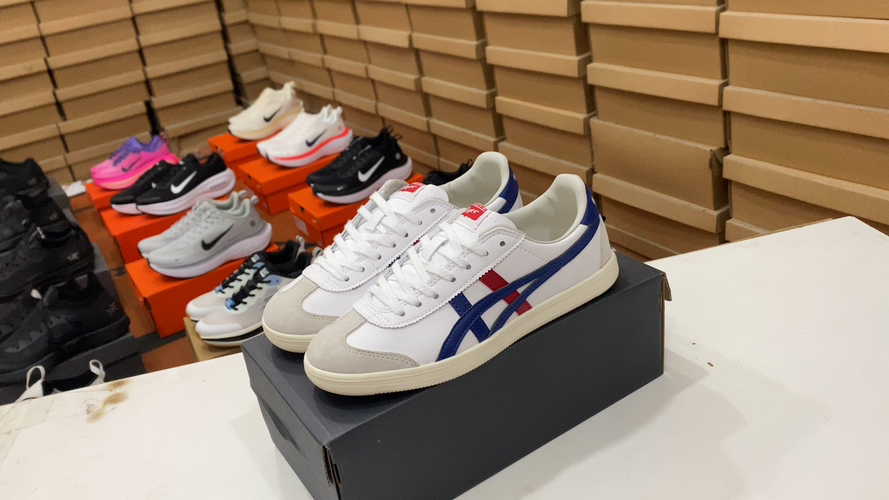 Zapatillas Retro Onitsuka Tiger Tokuten para Hombre y Mujer - Comodidad y Estilo