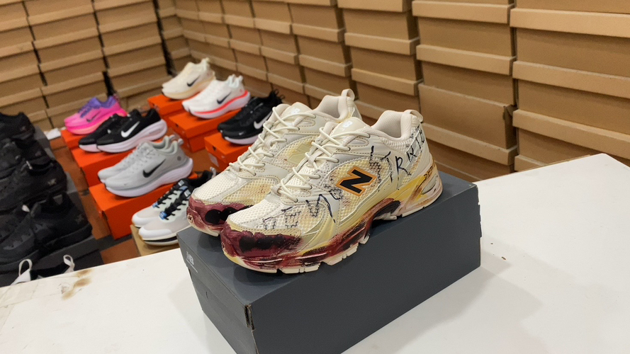 New Balance 530 Zapatillas Retro Transpirables - Estilo y Comodidad