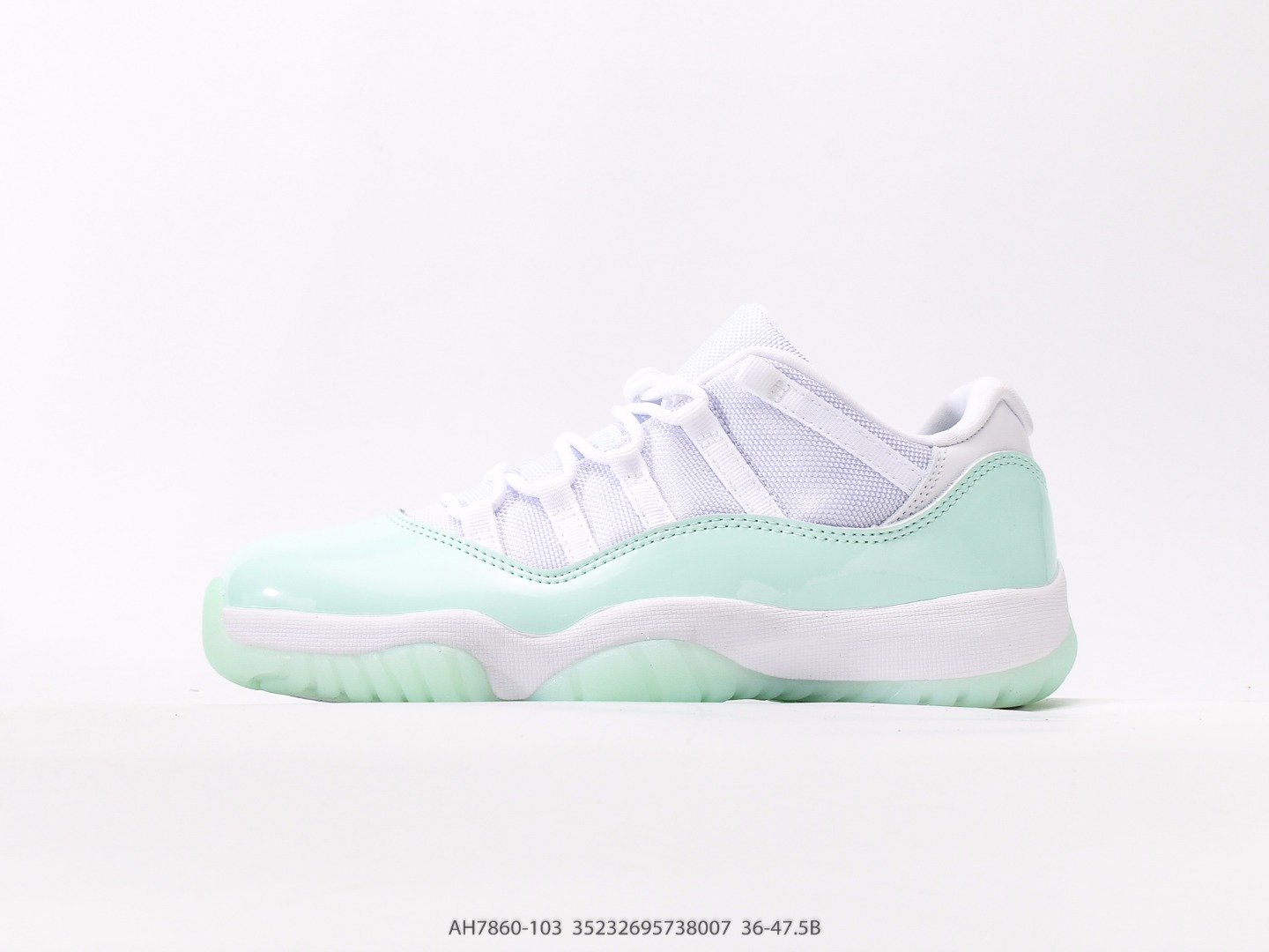Air Jordan 11 Retro Low: Style Décontracté et Performance Exceptionnelle pour Homme