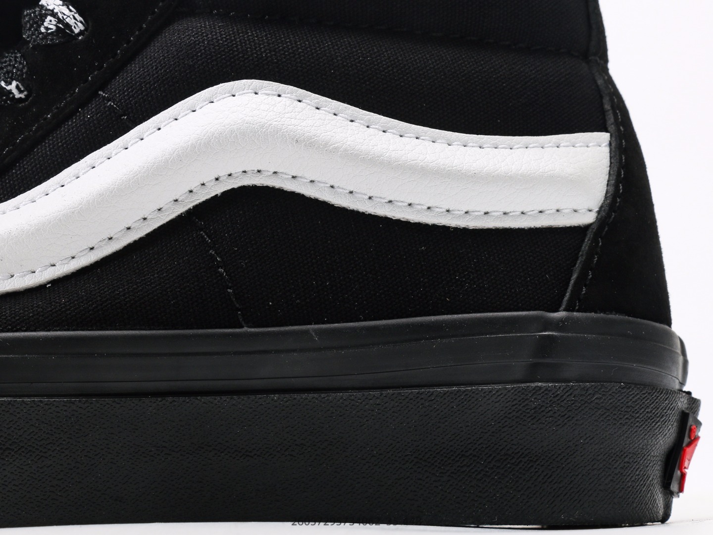 Vans Sk8-Mid Black/White Skate Shoes, Fashionable and Versatile for Everyday Style 8 o 1iuoibmml1h8710uj1t951lqdafk17