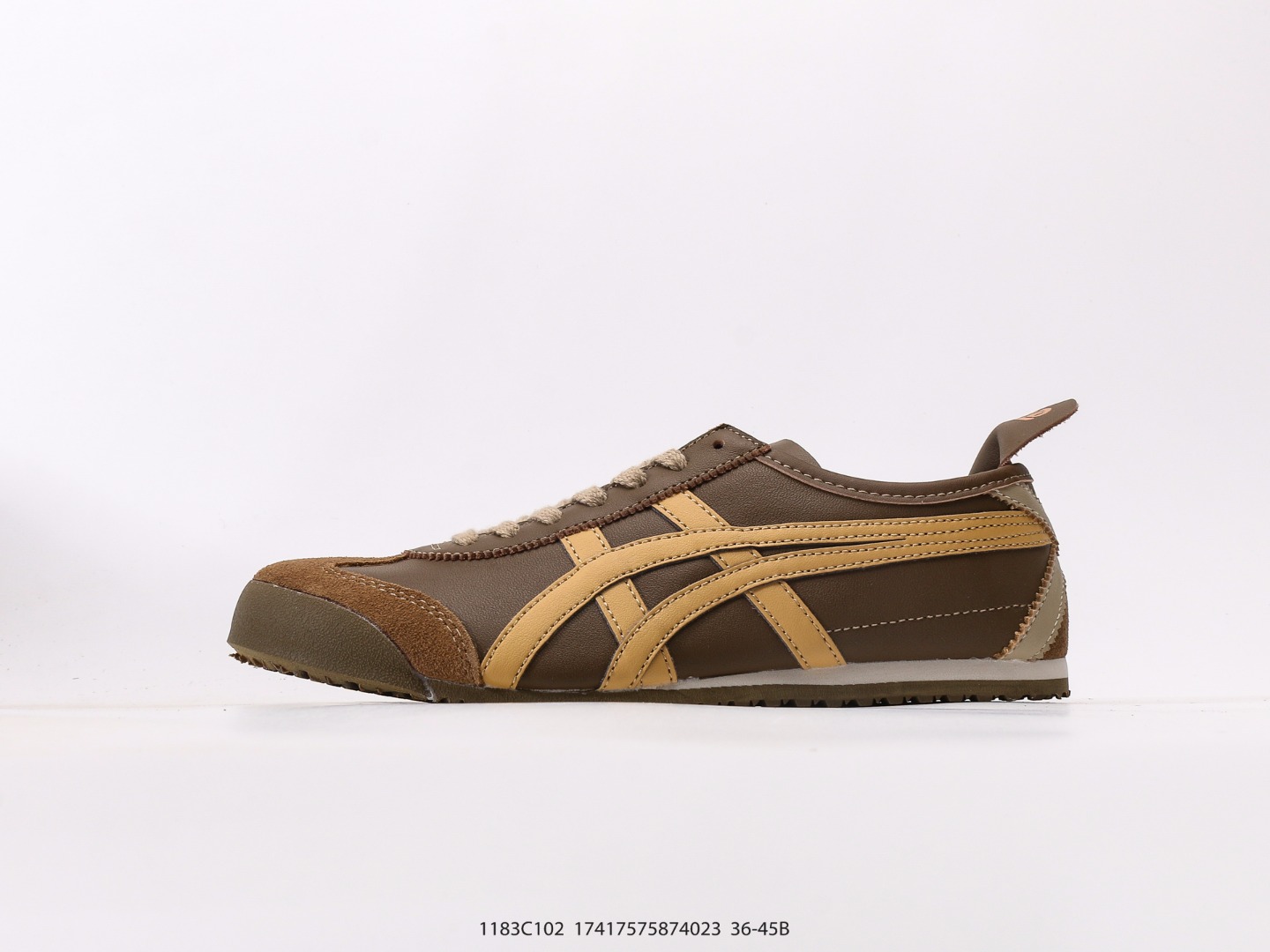 💰170  
鬼冢虎Onitsuka Tiger NIPPON MADE 手工鞋系列 MEXICO 66 DELUXE メキシコ 66 デラックス独家！同步官方，手工鞋新款三联吊牌！系带免系带两用穿法！高密度双层组合中底板，根据楦头形状预定型，完美贴合脚弓！高弹性EVA成型鞋垫，支撑性能强，可以缓冲双足压力，减轻疲劳！
尺码：36 37 37.5 38 39 39.5 40 40.5 41.5 42 42.5 43.5 44 45
货号1183C102#17417575874023