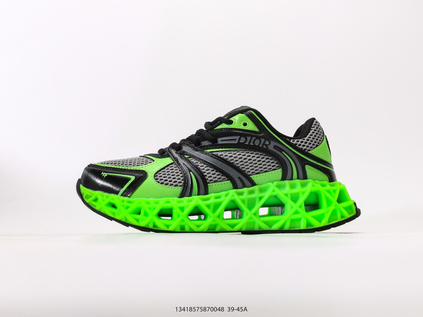 💰430  
迪奥 DIOR SNOW AND LEWIS HAMILTON 圆头系带 低帮 生活休闲鞋
尺码39 40 41 42 43 44 45
#13418575870048