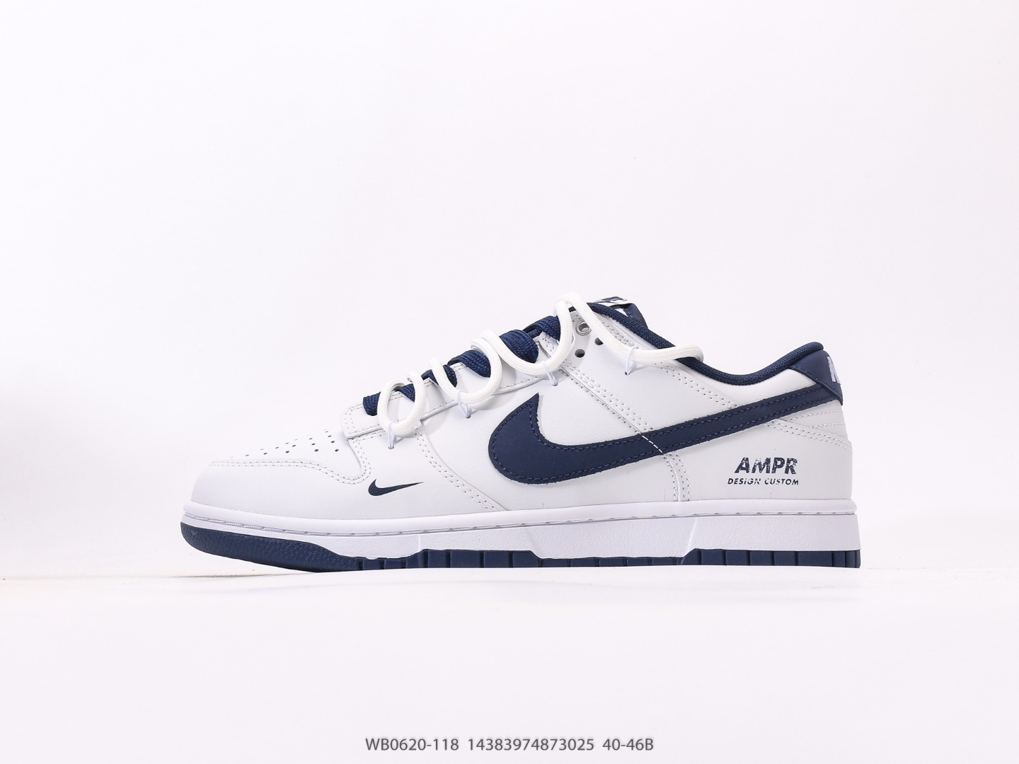 💰270
耐克NIKE DUNK LOW 扣篮系列 复古低帮休闲运动滑板板鞋采用脚感柔软舒适ZoomAir气垫有效吸收滑板等极限运动在落地时带来的冲击力 为街头运动者们提供更好的保护
尺码: 40 40.5 41 42 42.5 43 44 45 46
货号:WB0620-118#14383974873025