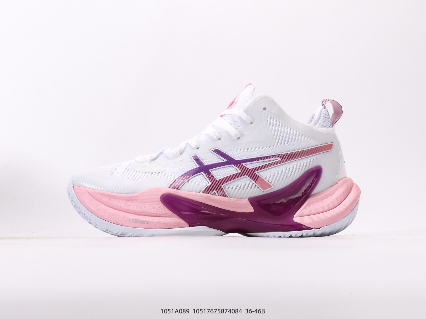 亚瑟士(asics)GEL-QUANTUM 180 VIII男子老爹鞋 缓震透气科技飞织鞋面运动鞋 缓冲跑鞋 户外公路跑步鞋BlackBlack 相比360系列,GEL的变少,使得鞋子的重量变轻,对小体重者比较友好.3D打印覆面结构,打造个性穿着体验,鞋面采用网布鞋面,运动时鞋内空气流通,舒适透气 货号:1051A089#10517675874084