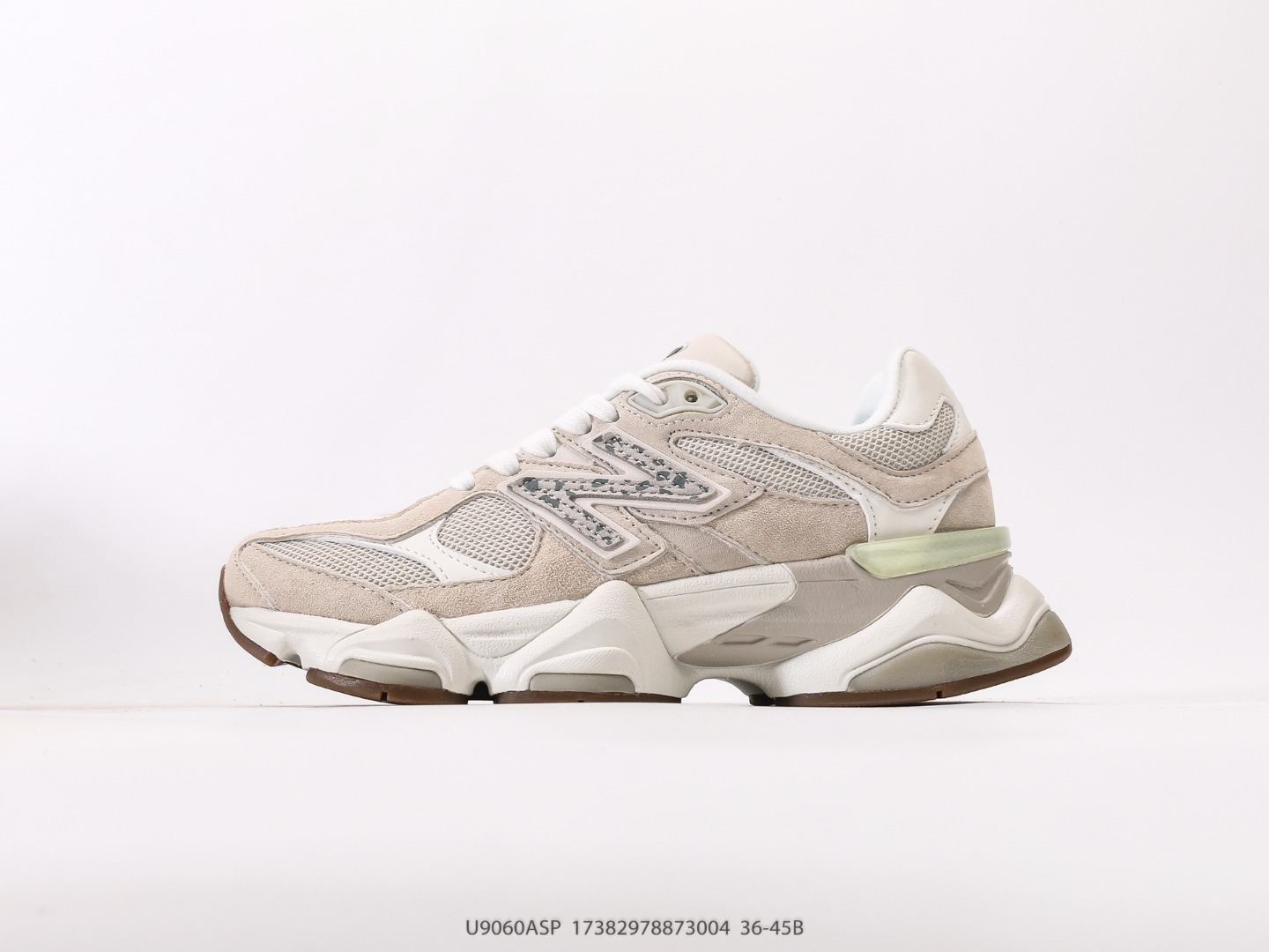 💰210  
新百伦New Balance NB9060102系列 复古休闲运动慢跑鞋#采用大面积网眼以及麂皮材质覆盖鞋身，还原经典气质。搭载ABZORB避震科技，由泡沫聚酯制成，上脚可以有效减少由鞋底反弹对身体及双腿的冲击力
尺码：36 37 37.5 38 38.5 39.5 40 40.5 41.5 42 42.5 43 44 45
货号： U9060ASP#17382978873004