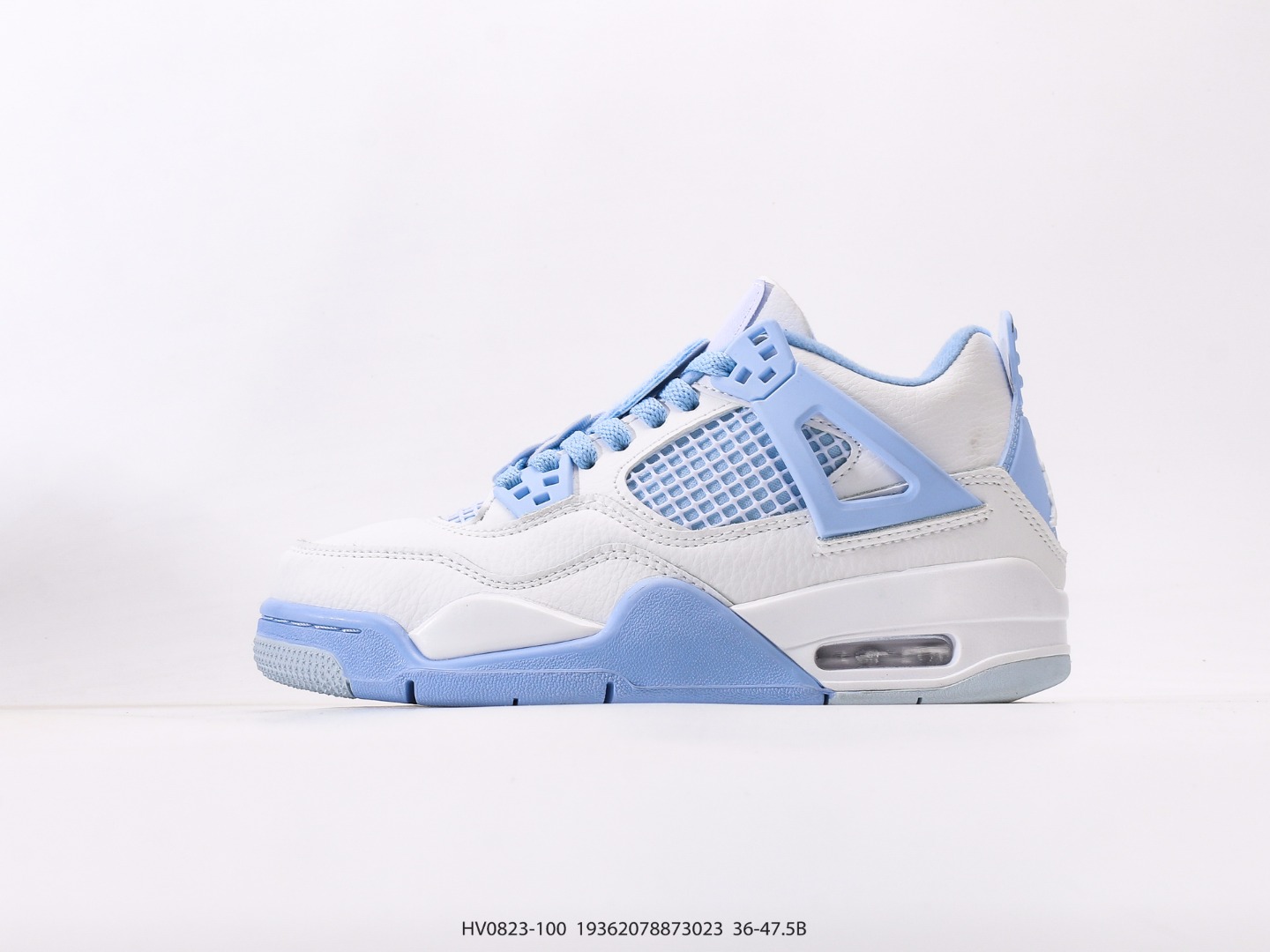 乔丹Air Jordan 4 Retro OG迈克尔·乔丹AJ4代乔4 中帮复古休闲运动文化篮球鞋.秉承轻量化的速度型篮球鞋设计思想完成设计,降低重量的同时提升舒适度,中底延续前作使用了分离式后掌可视化 Air Sole气垫.鞋带孔和后跟鞋提以籃网为造型灵感,将篮球运动巧妙融入到鞋款的设计之中,使鞋身整体富有流动性、节奏感和优雅气质 货号:HV0823-100#19362078873023