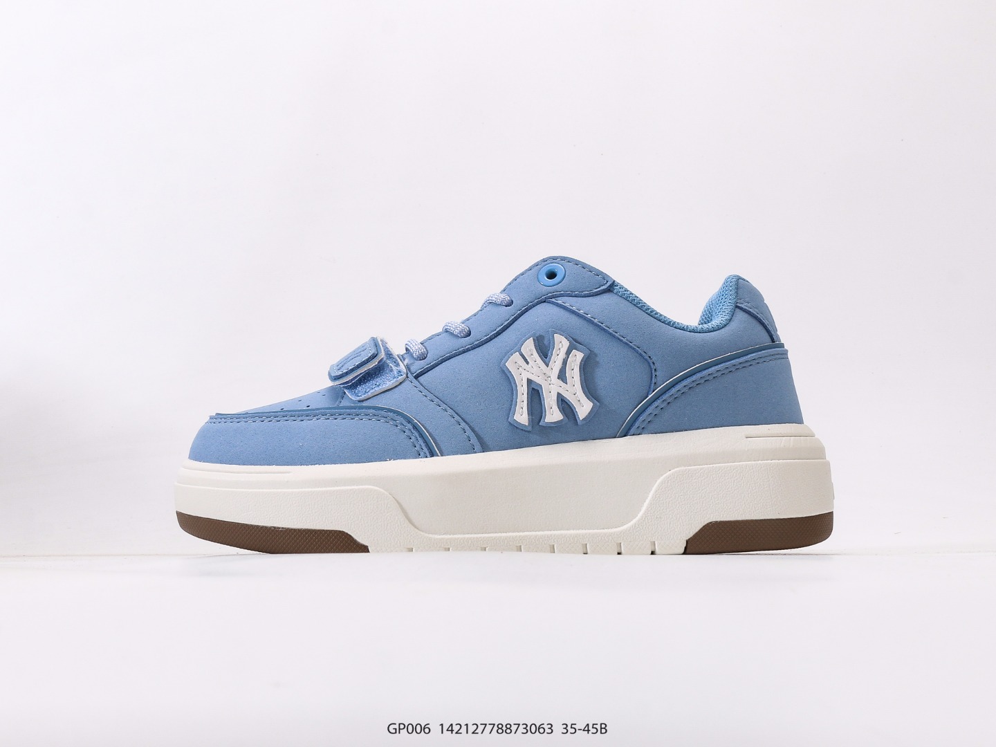 💰190
MLB Chunky Liner MID人气单品学长鞋系列轻量增高厚底百搭休闲运动板鞋轻便胶鞋 高级街头休閒品牌鞋
尺码35 36 36.5 37.5 38 38.5 39 40 40.5 41 42 42.5 43 44 45
货号:GP16#14212778873063