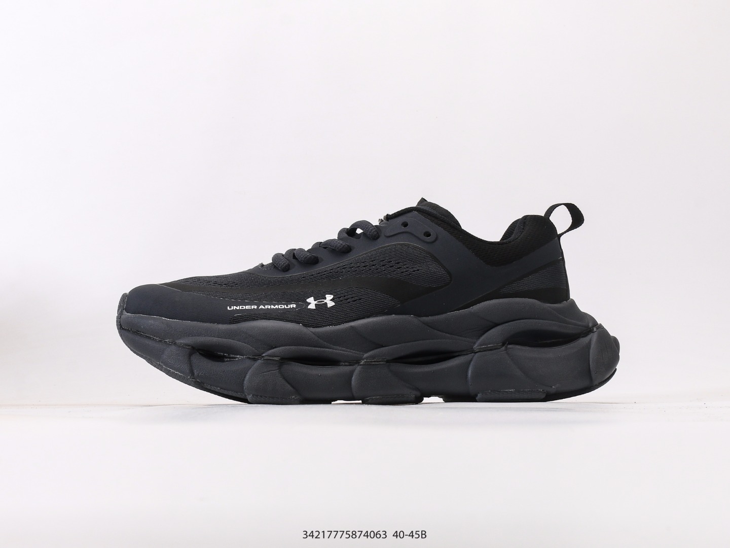 💰190
安德玛Under Armour UA Loadout Trek 安德玛 保暖防滑 户外越野防水功能鞋鞋款利用机能 户外 复古元素将都市型格与户外机能无缝结合 既能自由穿梭于城市的钢筋水泥之间 也能轻松演绎山系潮流搭配 全粒面皮革结合模压鞋口 提升持久耐穿度 直至鞋头的鞋带设计 舒适灵活的调节
尺码:40 41 42 43 44 45
#34217775874063