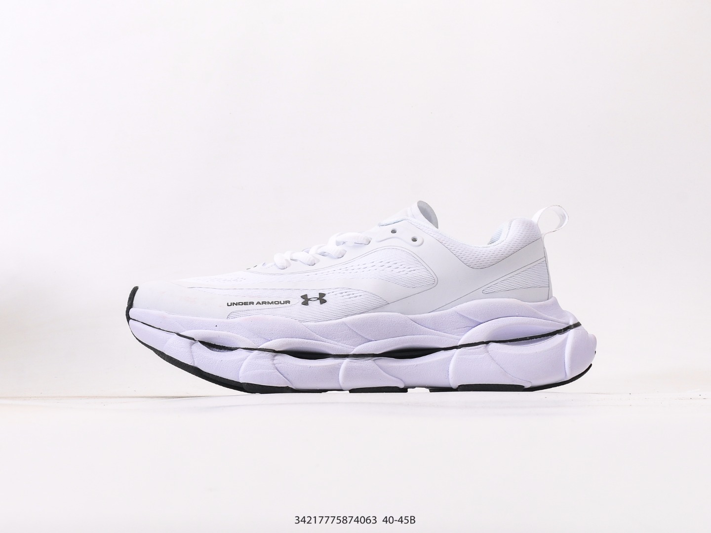 💰190
安德玛Under Armour UA Loadout Trek 安德玛 保暖防滑 户外越野防水功能鞋鞋款利用机能 户外 复古元素将都市型格与户外机能无缝结合 既能自由穿梭于城市的钢筋水泥之间 也能轻松演绎山系潮流搭配 全粒面皮革结合模压鞋口 提升持久耐穿度 直至鞋头的鞋带设计 舒适灵活的调节
尺码:40 41 42 43 44 45
#34217775874063