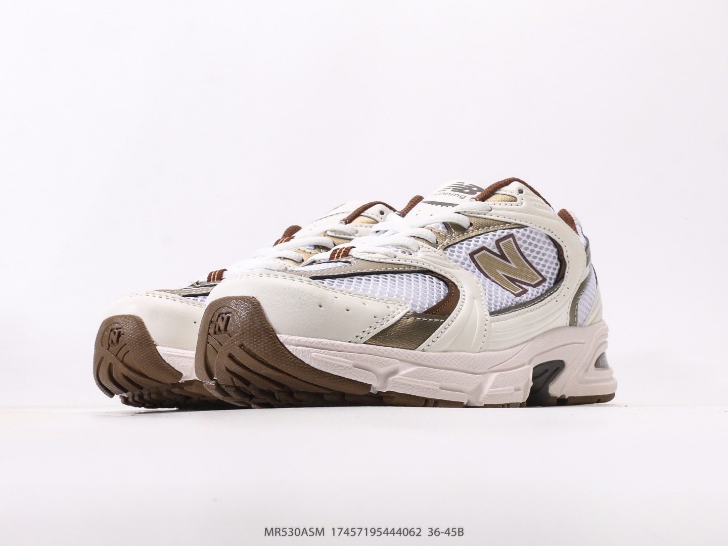 💰140  
新百伦 NB530 New Balance 530 复跑古鞋 厚底增高老爹鞋 缓震运动慢跑鞋。NB530这鞋双确实是NB家经复典古款式之一，以全科新技诠释，成打功造530鞋款。鞋面保在持530基本线条和片层构结的同时，采更用为简洁、流畅设的计语言 
尺码：36 37 37.5 38 38.5 39.5 40 40.5 41.5 42 42.5 43 44 45
货号：MR530ASM#17457195444062