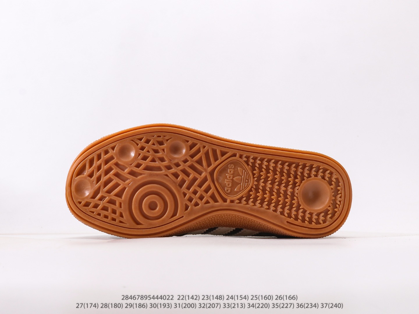 图片[4]-AD德训三代儿童休闲鞋22-37码 优质的面料，质感满分💯橡胶耐磨防滑大底，脚感超赞👍🏻额外附赠一对鞋带扣，穿脱更加方便✌🏻.-选品中心