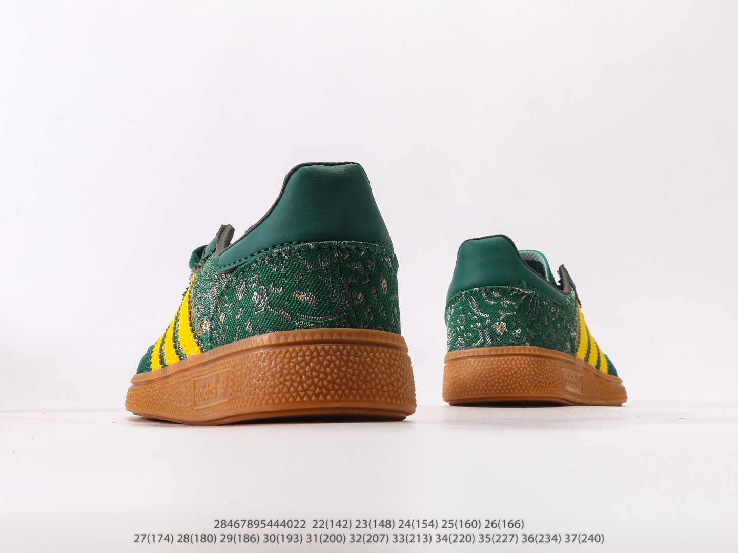 图片[6]-AD德训三代儿童休闲鞋22-37码 优质的面料，质感满分💯橡胶耐磨防滑大底，脚感超赞👍🏻额外附赠一对鞋带扣，穿脱更加方便✌🏻.-选品中心