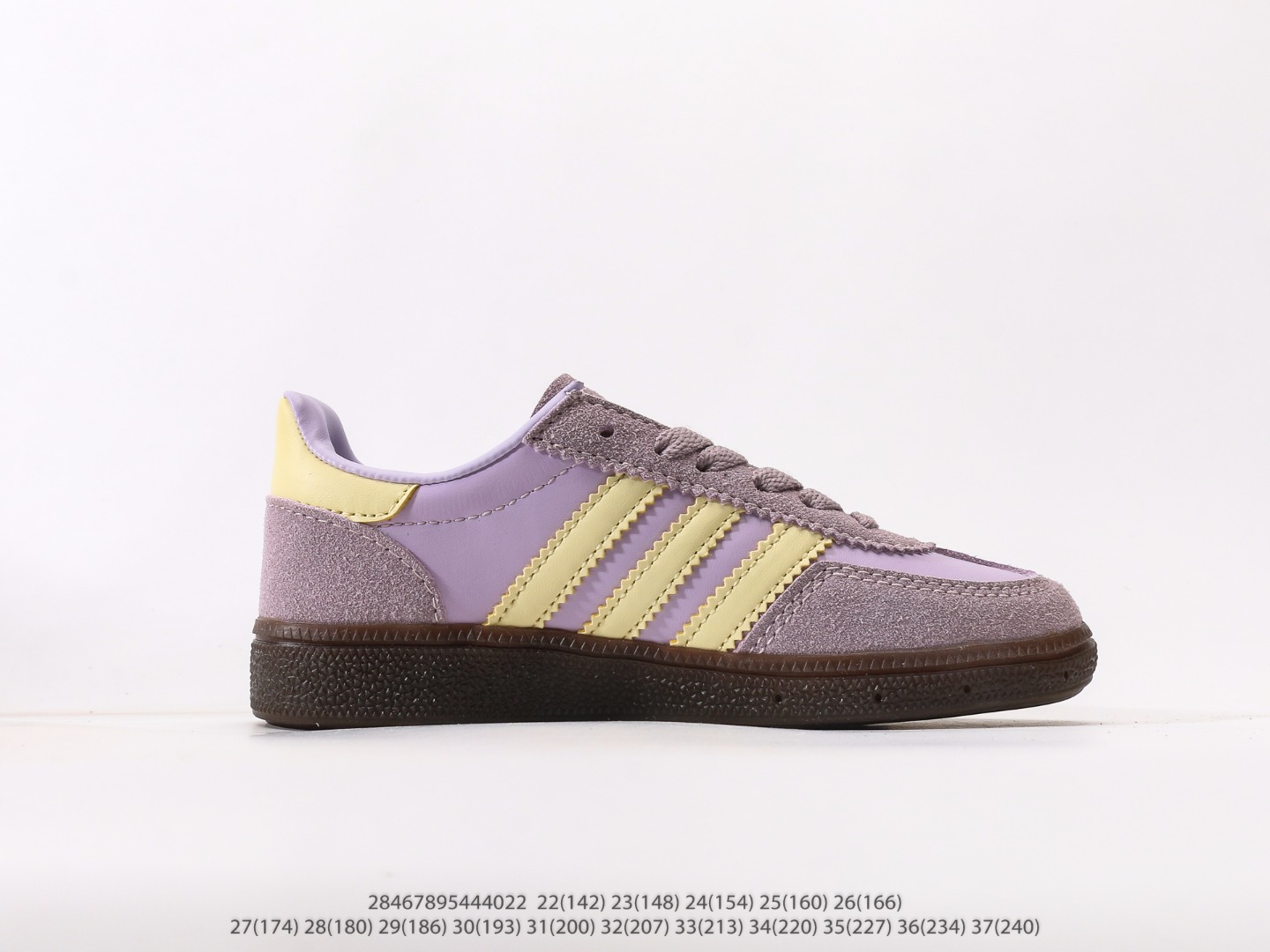 图片[2]-AD德训三代儿童休闲鞋22-37码 优质的面料，质感满分💯橡胶耐磨防滑大底，脚感超赞👍🏻额外附赠一对鞋带扣，穿脱更加方便✌🏻.-选品中心