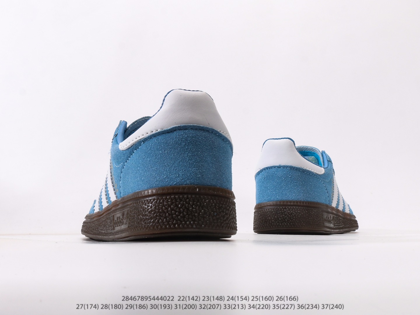 图片[6]-AD德训三代儿童休闲鞋22-37码 优质的面料，质感满分💯橡胶耐磨防滑大底，脚感超赞👍🏻额外附赠一对鞋带扣，穿脱更加方便✌🏻.-选品中心