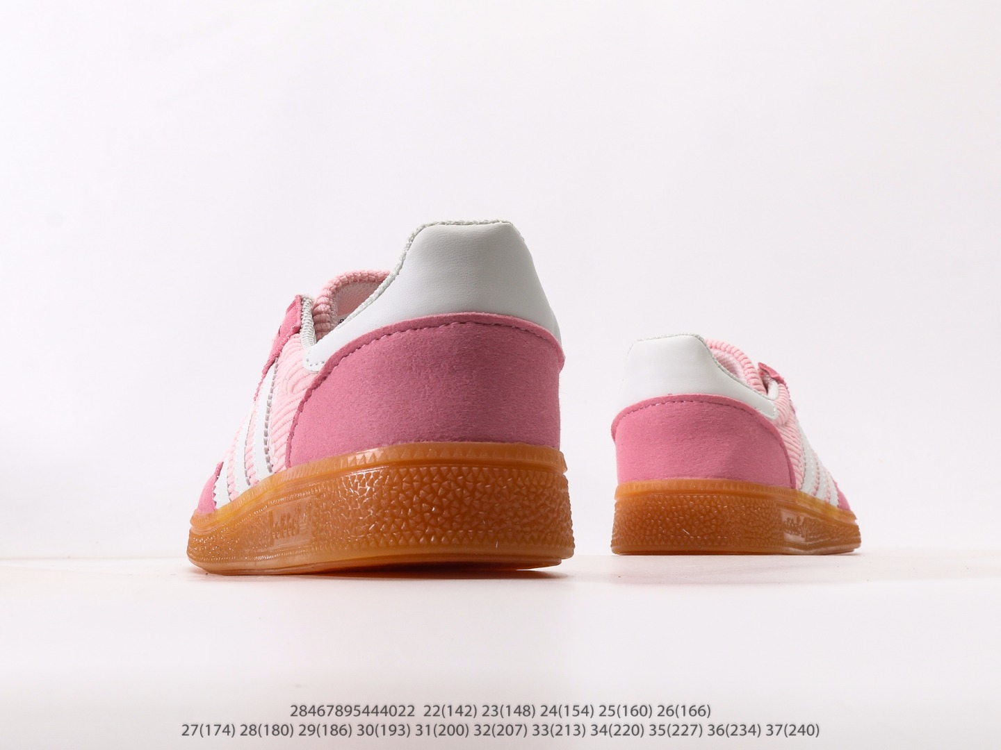 图片[6]-AD德训三代儿童休闲鞋22-37码 优质的面料，质感满分💯橡胶耐磨防滑大底，脚感超赞👍🏻额外附赠一对鞋带扣，穿脱更加方便✌🏻.-选品中心