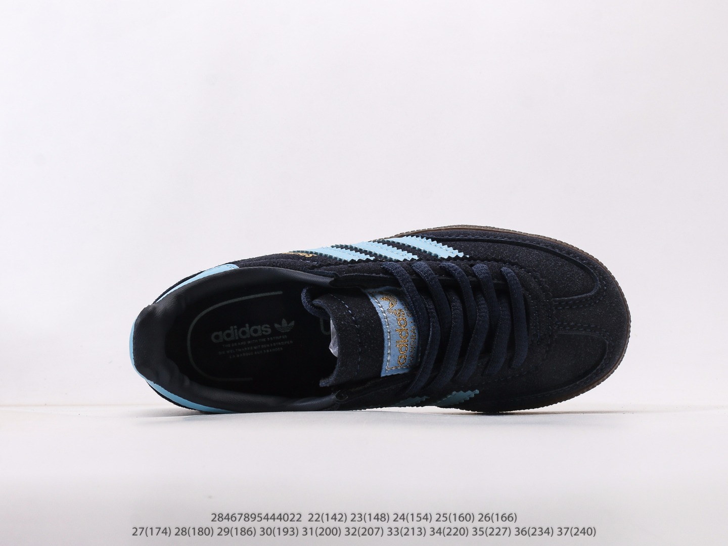 图片[3]-AD德训三代儿童休闲鞋22-37码 优质的面料，质感满分💯橡胶耐磨防滑大底，脚感超赞👍🏻额外附赠一对鞋带扣，穿脱更加方便✌🏻.-选品中心