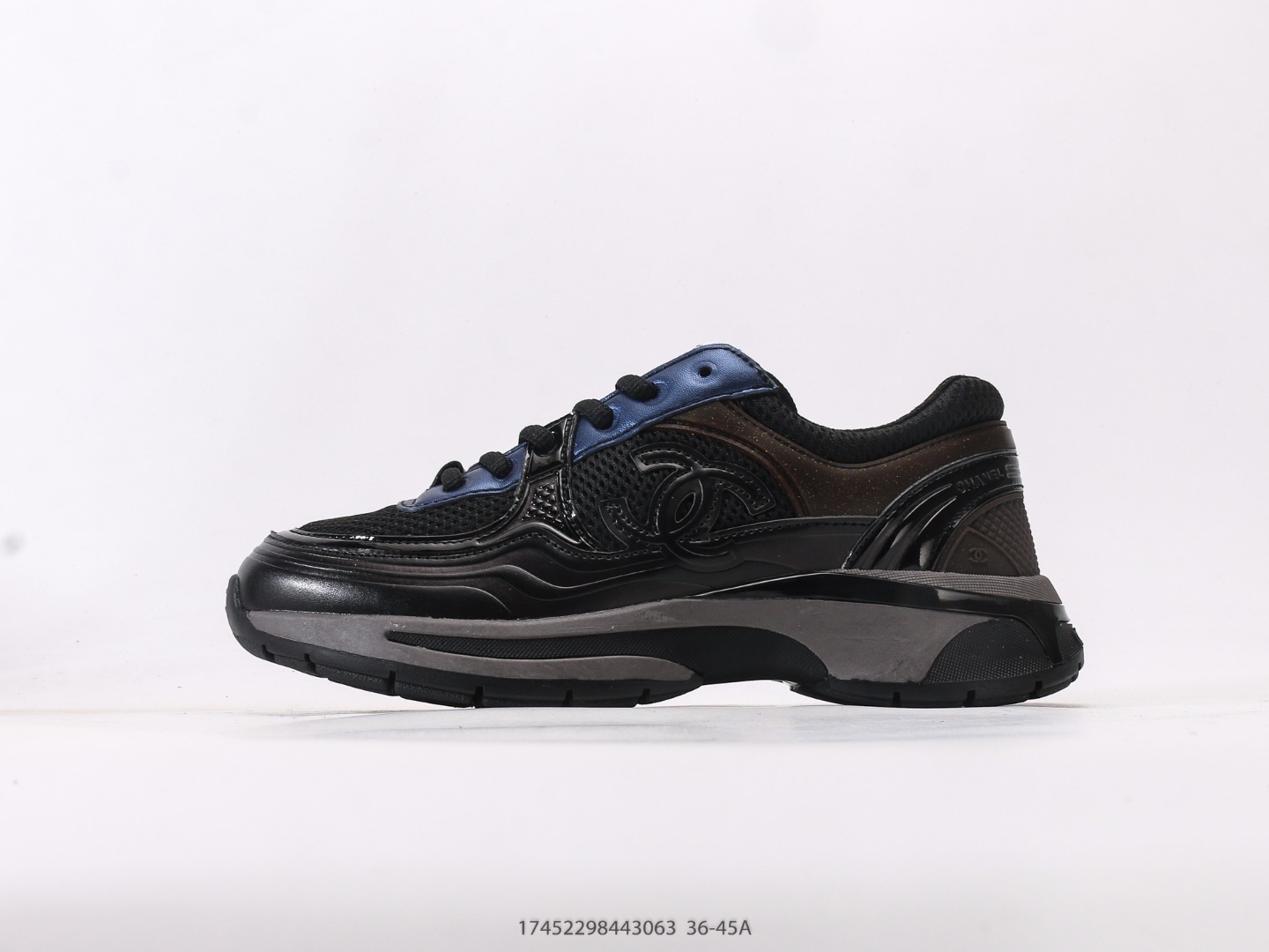 💰190
香奈儿CHANEL 轻奢单品香奈儿 四季鞋终极衍生款 穿上脚不仅更时髦 简约的鞋面搭配 鞋面搭配优雅而醒目的chanel字母 即时尚又高端大气。鞋面精选香奈儿布料
尺码: 36 37 38 39 40 41 42 43 44 45
#17452298443063