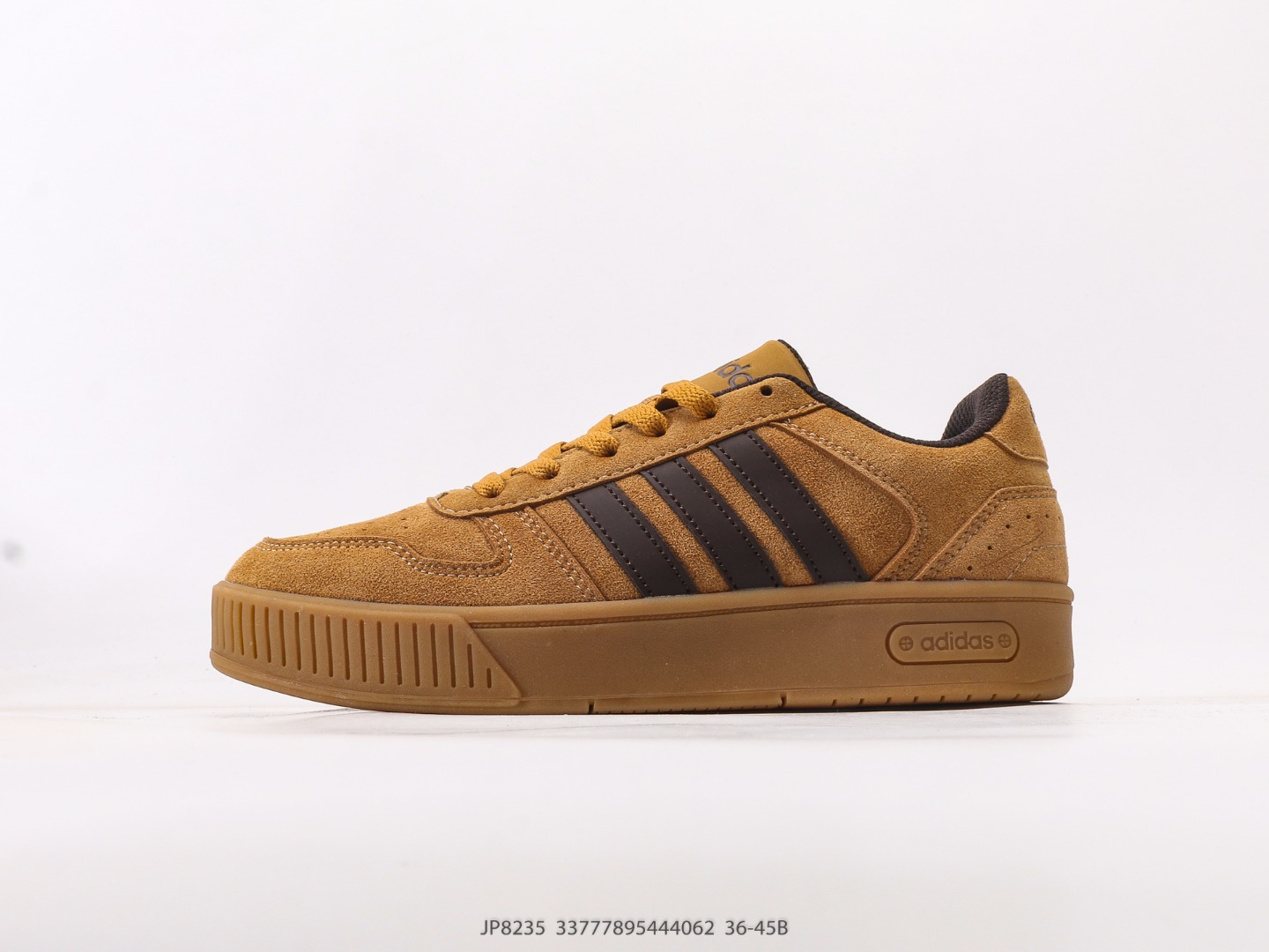 阿迪达斯Adidas「小锯齿」D-PAD CLASSIC休闲美高风篮球板鞋男女阿迪达斯 D-PAD 运动休闲鞋 柔软合成革面料易打理,舒适质感简约潮搭,美观有型.圆弧舒适鞋头,宽敞不挤脚,行走无压力,舒适一整天.舒适后跟,稳固后跟贴合脚部.柔软内里,柔软贴合不磨脚.標準剪裁,鞋帶設計,皮革鞋身,橡膠鞋頭,編物襯裡,橡膠外底 2⁄3 371⁄3 38 382⁄3 391⁄3 40 402⁄3 411⁄3 42 422⁄3 431⁄3 44 45 货号:JP82362#33777895444062
