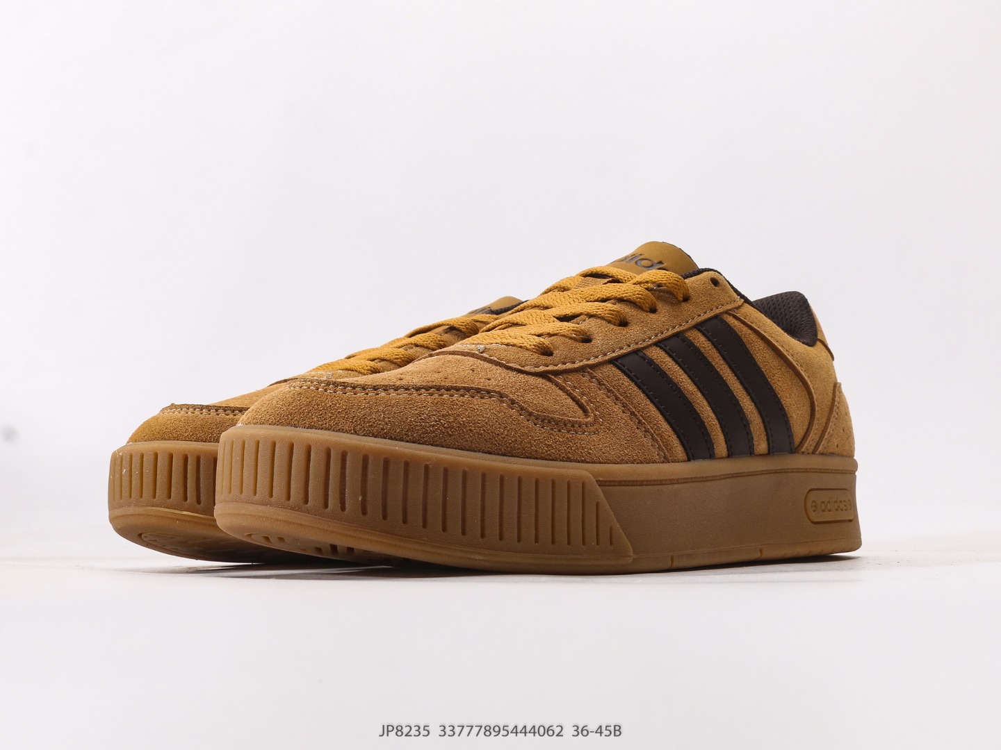 阿迪达斯Adidas「小锯齿」D-PAD CLASSIC休闲美高风篮球板鞋男女阿迪达斯 D-PAD 运动休闲鞋 柔软合成革面料易打理,舒适质感简约潮搭,美观有型.圆弧舒适鞋头,宽敞不挤脚,行走无压力,舒适一整天.舒适后跟,稳固后跟贴合脚部.柔软内里,柔软贴合不磨脚.標準剪裁,鞋帶設計,皮革鞋身,橡膠鞋頭,編物襯裡,橡膠外底 2⁄3 371⁄3 38 382⁄3 391⁄3 40 402⁄3 411⁄3 42 422⁄3 431⁄3 44 45 货号:JP82362#33777895444062