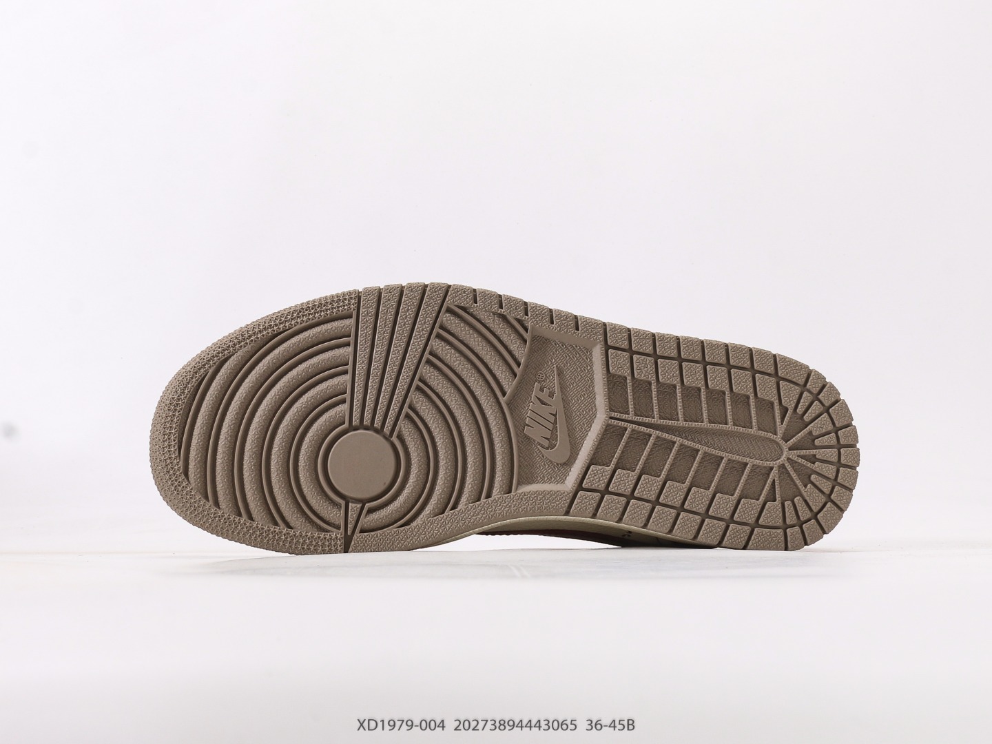 💰290  
乔丹Air Jordan 1 x Travis Scott AJ1倒勾 乔一倒钩 ‘DIY’定制 耐克 低帮文化篮球鞋
尺码36 36.5 37.5 38 38.5 39 40 40.5 41 42 42.5 43 44 45
货号XD1979-004#20273894443065