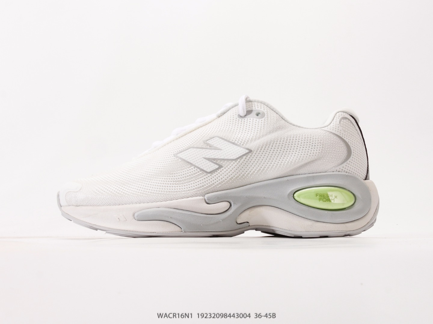 P210 New Balance AC Runner, cómodo y ajustado, malla con amortiguación y soporte, zapatillas de running de caña baja. T…