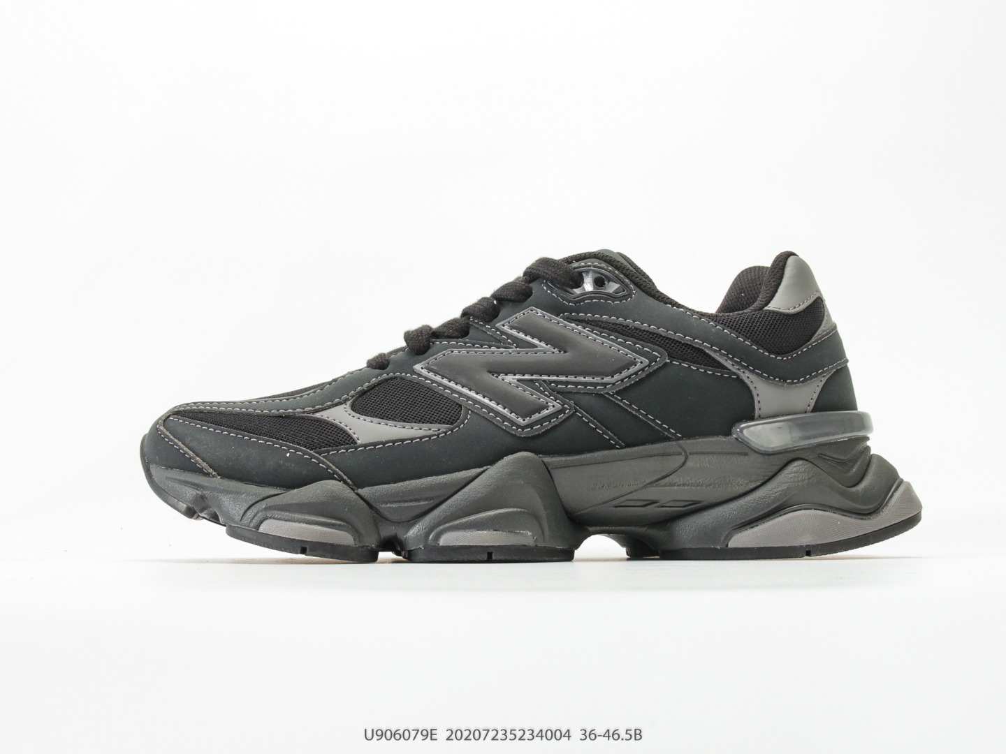 P210 New Balance NB 9060 zapatillas retro de la marca New Balance, con una gran superficie de malla y material de gamuz…